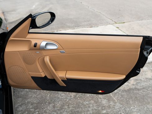 Used 2007 Porsche 911 Carrera RWD image 42