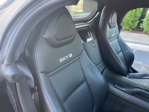 Used 2007 Saturn Sky Red Line RWD image 3