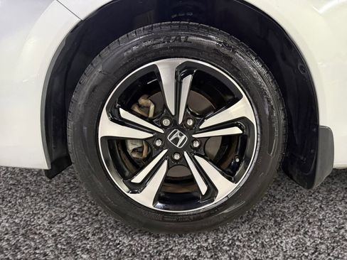 Used 2015 Honda Civic EX image 19