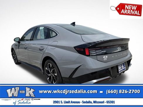 Used 2025 Hyundai Sonata SEL FWD image 6