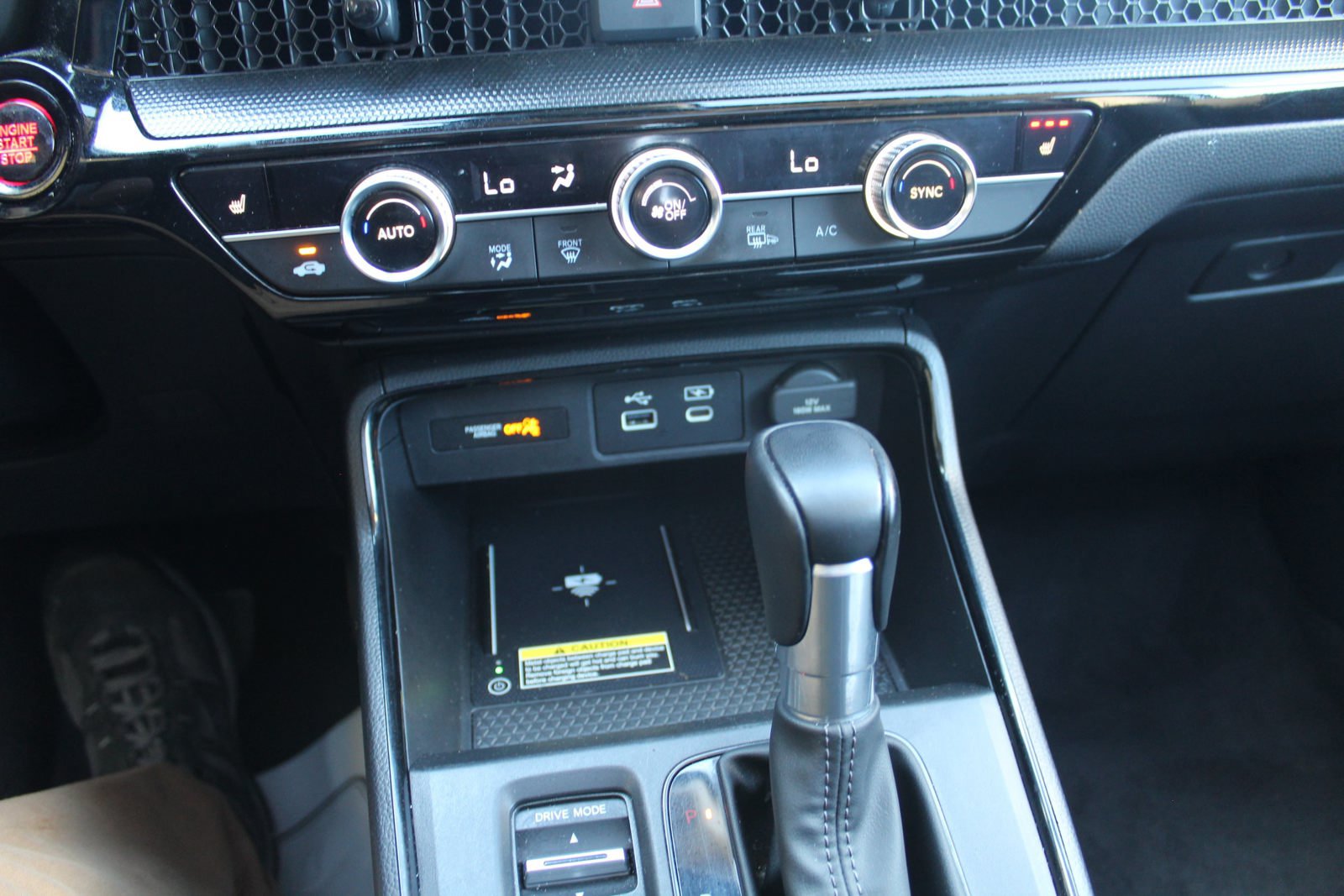Used 2024 Honda CR-V EX-L image 12