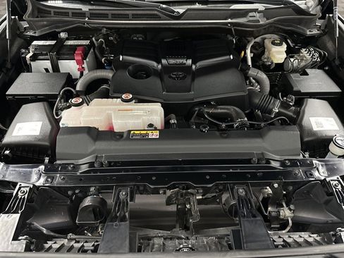 Used 2024 Toyota Tundra SR5 image 33