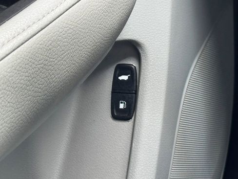Used 2016 Acura MDX SH-AWD w/ Technology Package image 25
