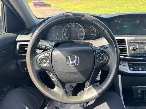 Used 2015 Honda Accord Sport image 18