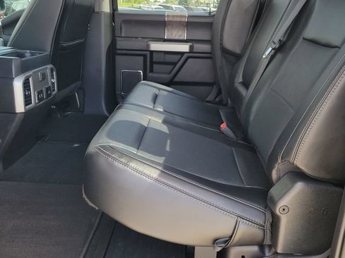Used 2019 Ford F350 Lariat AWD/4WD image 8