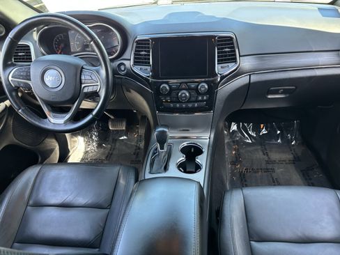 Used 2021 Jeep Grand Cherokee Limited AWD/4WD image 13