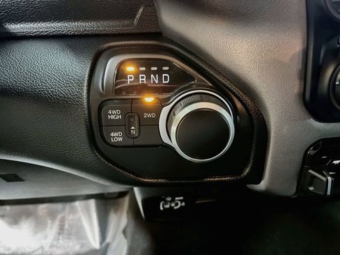 Used 2024 RAM 2500 Big Horn AWD/4WD image 16