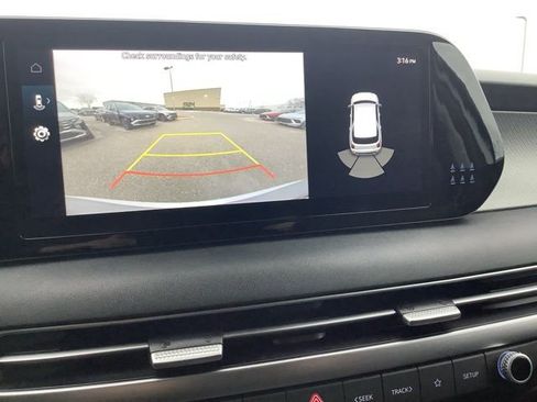 Used 2023 Hyundai Palisade SE AWD/4WD image 31
