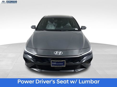 Certified 2025 Hyundai Elantra Limited FWD image 8