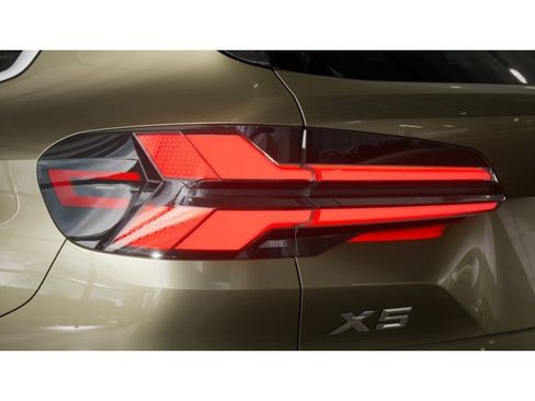 New 2026 BMW X5 xDrive40i image 8