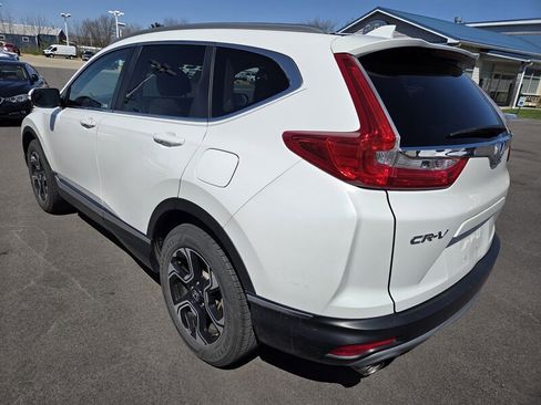 Used 2019 Honda CR-V Touring image 5