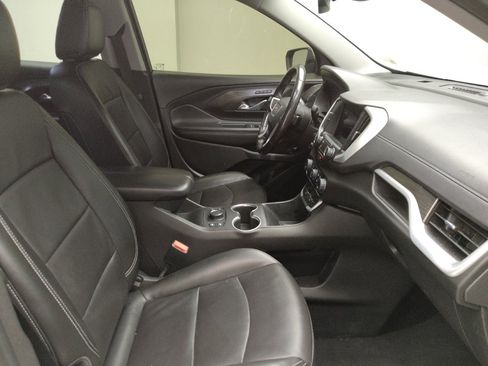 Used 2022 GMC Terrain SLT AWD/4WD image 21