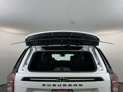 Used 2023 Chevrolet Suburban RST image 27
