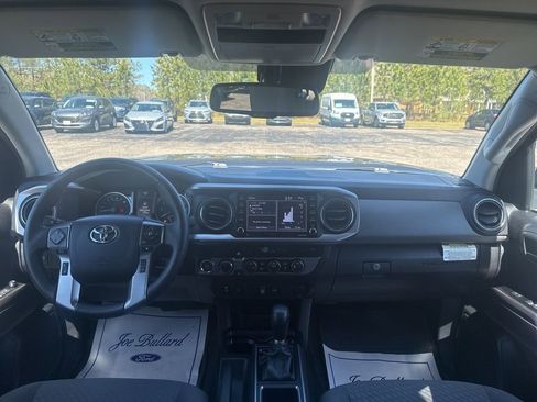 Used 2023 Toyota Tacoma SR5 w/ Technology Package AWD/4WD image 2