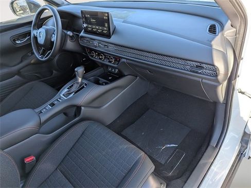 New 2026 Honda HR-V Sport image 32