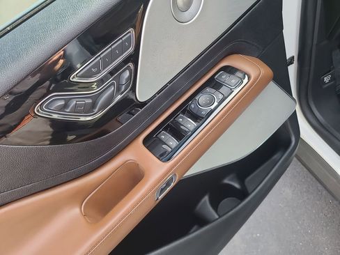 Used 2022 Lincoln Aviator Reserve w/ Equipment Group 201A AWD/4WD image 22