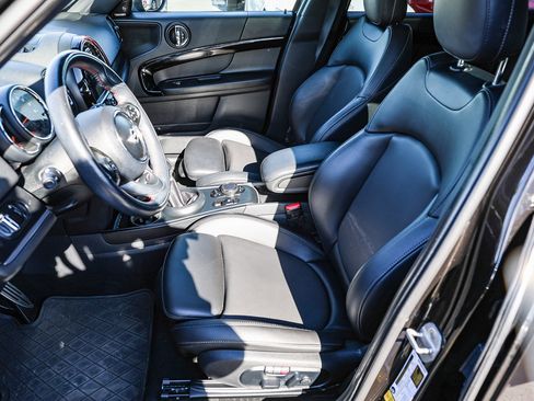 Used 2018 MINI Cooper Countryman S image 9