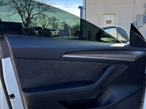 Used 2022 Tesla Model 3 Performance image 8