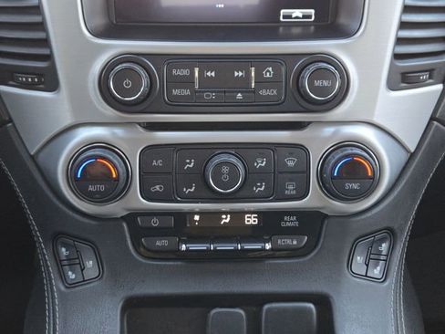 Used 2020 GMC Yukon XL SLT w/ Open Road Package image 20