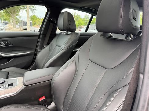 Used 2025 BMW 330i Sedan RWD image 36