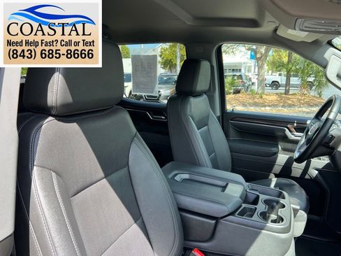 Used 2025 GMC Sierra 1500 SLT AWD/4WD image 26