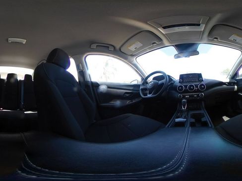 Used 2025 Nissan Sentra SV FWD image 36