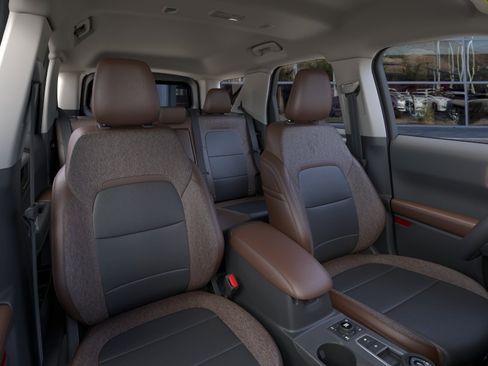 New 2026 Ford Bronco Sport Outer Banks w/ Sasquatch Outer Banks Package AWD/4WD image 11