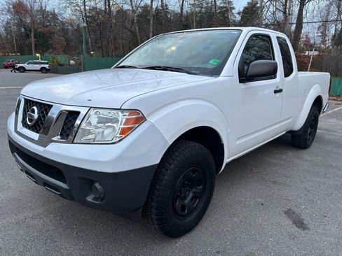 Used 2012 Nissan Frontier S w/ S Preferred Pkg image 1