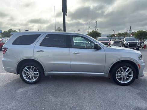Used 2025 Dodge Durango GT AWD/4WD image 32