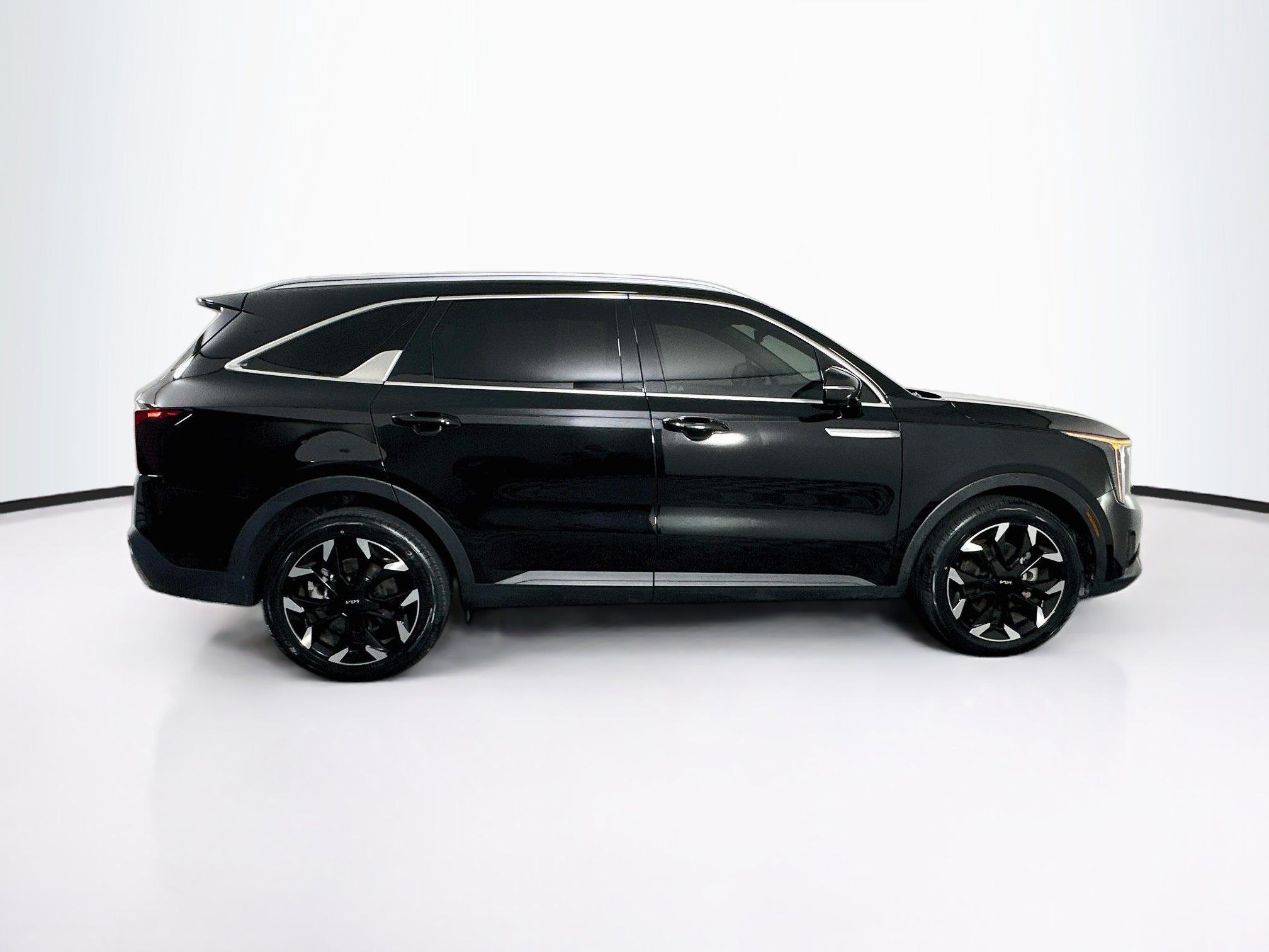 Used 2025 Kia Sorento EX FWD image 10
