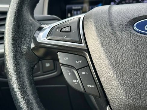 Used 2024 Ford Edge SEL AWD/4WD image 41