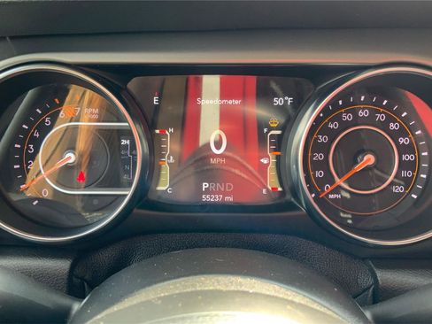 Used 2021 Jeep Wrangler Unlimited Sport AWD/4WD image 15
