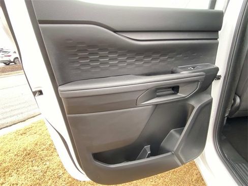 Used 2025 Ford Ranger XL w/ Trailer Tow Package image 12