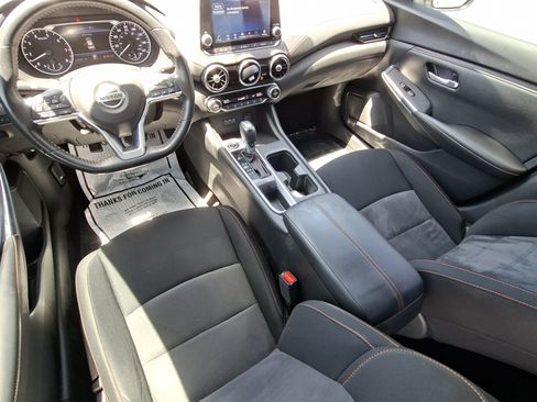 Used 2023 Nissan Sentra SR w/ Midnight Edition Package FWD image 19