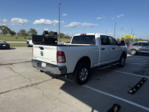 Used 2024 RAM 2500 Big Horn AWD/4WD image 2