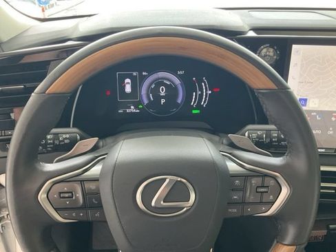 Used 2024 Lexus RX 350h w/ Accessory Package (Z1) AWD/4WD image 8