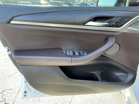 Used 2023 BMW X3 M40i image 17