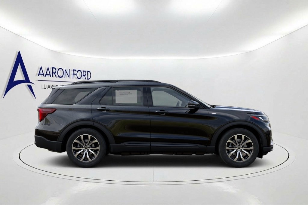 New 2027 Ford Explorer ST-Line w/ Premium Package RWD image 9