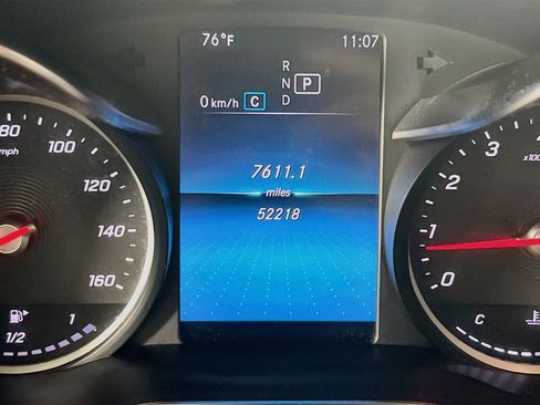 Used 2021 Mercedes-Benz GLC 300 4MATIC image 12
