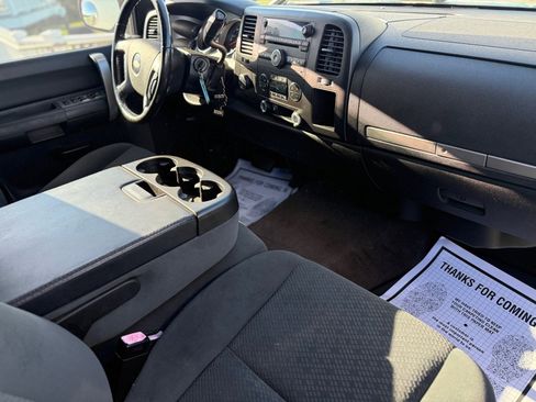 Used 2008 Chevrolet Silverado 1500 LT w/ Power Pack Plus image 11