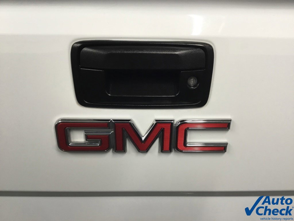 Used 2017 GMC Sierra 1500 4x4 Regular Cab image 19