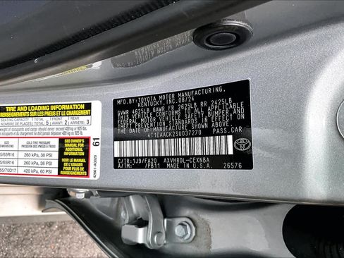 Used 2025 Toyota Camry LE FWD image 34