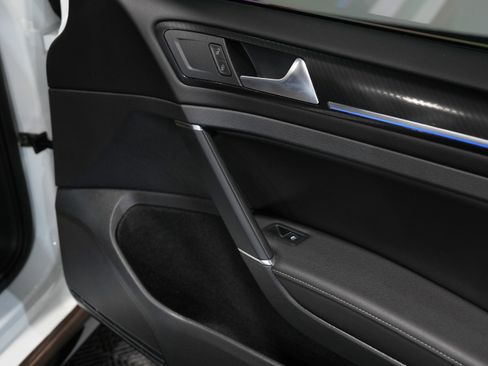 Used 2019 Volkswagen Golf 4MOTION HATCHBACK SEDAN 4D image 23