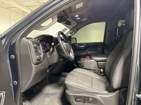 Used 2020 Chevrolet Silverado 1500 LT Trail Boss w/ Convenience Package AWD/4WD image 19