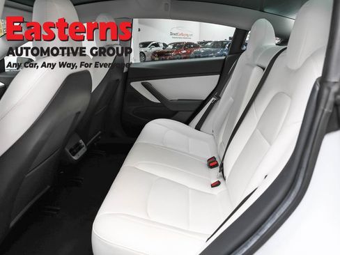 Used 2019 Tesla Model 3 Long Range image 19