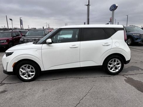 Used 2024 Kia Soul LX w/ Option Group 015 image 6