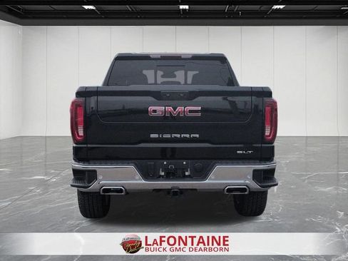 Used 2025 GMC Sierra 1500 SLT w/ SLT Premium Plus Package AWD/4WD image 4