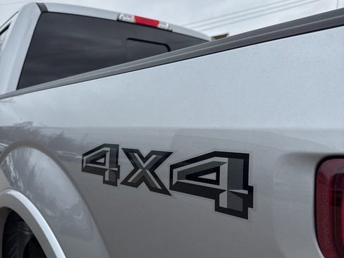 Used 2020 Ford F150 Lariat w/ Equipment Group 502A Luxury image 6