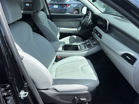 Used 2022 Hyundai Palisade SEL w/ 8P Bench Seat Package image 13