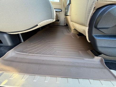 Used 2018 Ford F250 XLT w/ XLT Premium Package image 40